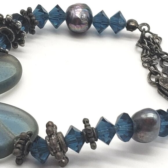 Bellagio Blue Tone Beaded Bracelet With Floral Accented Beads - Picture 2 of 5